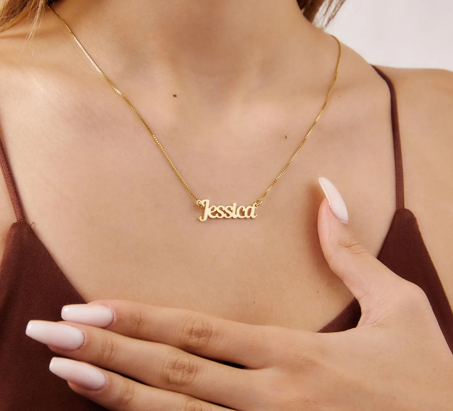 שרשרת אלגנטית עם שמך באנגלית